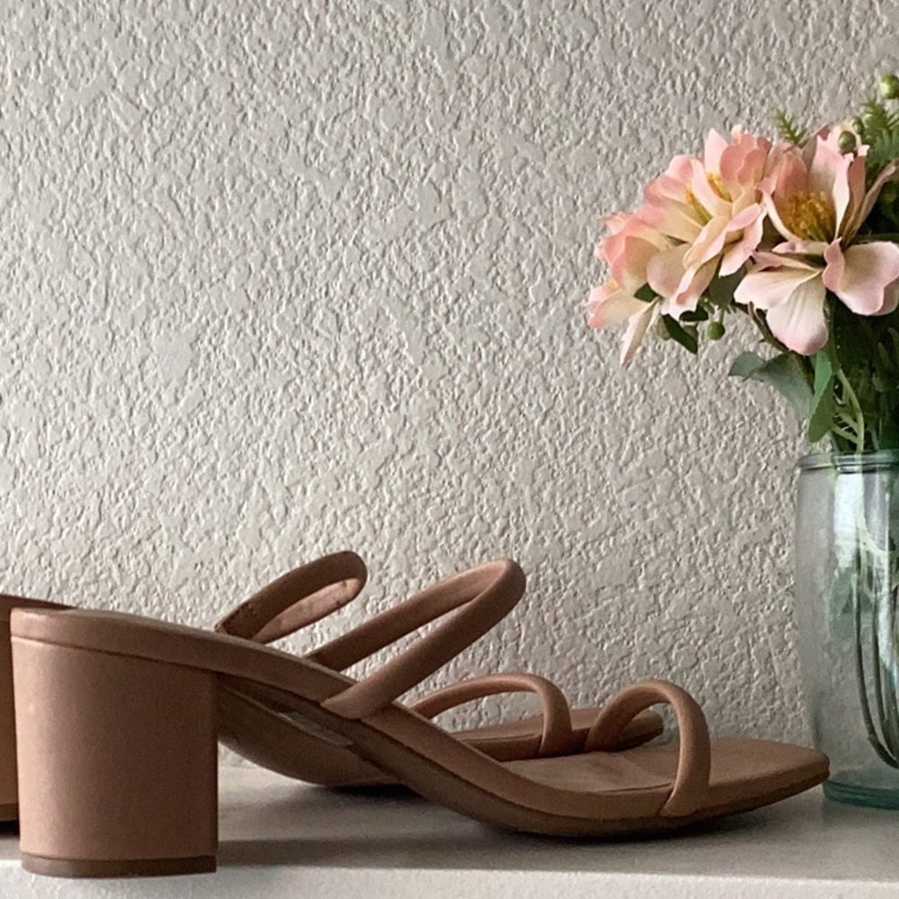 Woman Chris heels- a new day